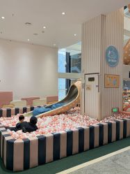 -奈尔宝·儿童乐园·亲子餐厅(华采天地店)