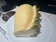 -雍容荟帝王蟹活龙虾展台自助(IFS黑金店)