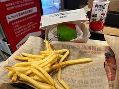 -肯德基(保定嘉德万达店)