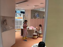 -奈尔宝家庭中心·亲子餐厅(鄞州万达店)