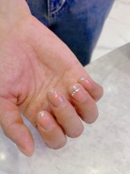 -爱空间美睫健康美甲