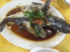 -鑫悦楼煎蟹·16年海鲜大排档