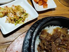 -百年石锅饭·朝鲜族传统民餐
