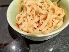 梅飞特色炸酱面-梅飞酒家(桑园路店)
