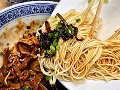 -沪西老弄堂面馆(定西路店)