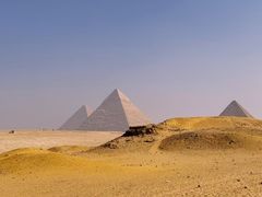 -吉萨金字塔群