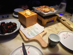 面包诱惑-绿茶餐厅(同成街华联店)