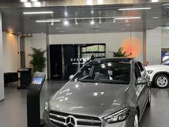 -北京鹏龙星徽AMG性能中心(潘家园店)