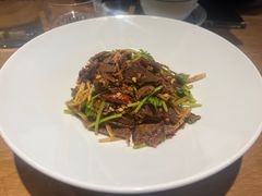 -一坐一忘云南菜(嘉里中心店)
