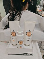 -PE SALON