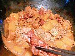 -山里屯铁锅炖(哈尔滨中央大街店)
