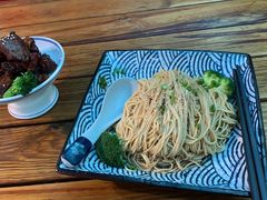 -囿面传统制面馆(中央路店)