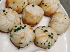 蟹粉生煎包-王家沙点心店(南京西路总店)