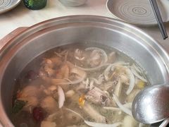 -喃喃椰·糟粕醋·椰子鸡火锅(七堡花园店)