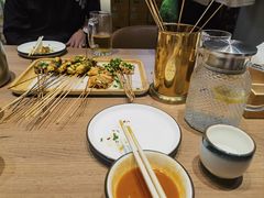 -街角等你.大连海鲜烧烤.经典铁板海鲜串(西安路店)