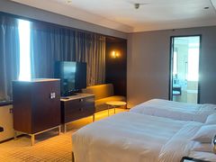 -上海龙之梦万丽酒店