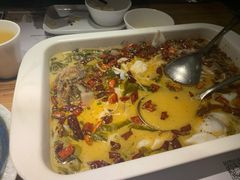 -江湖情酸菜鱼(万菱汇店)