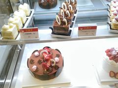 -红房子西菜馆(淮海中路店)