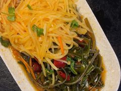 -鱼窝棚柴火铁锅炖(富山屯店)