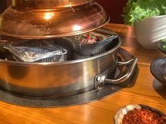 -梁山烤肉(李逵店)