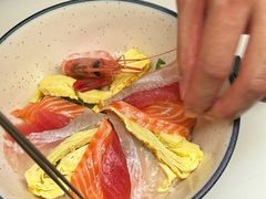 -晶吉·居酒屋·日本料理·烧鸟(中山区民主广场经典生活店)