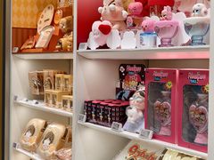 -泡泡玛特POPMART(凯德大峡谷店)