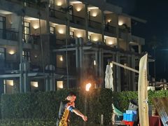 -亚龙湾希尔顿自助餐厅·海鲜·烧烤·沙滩BBQ·现场乐队