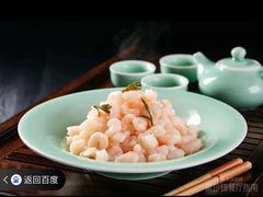 手剥龙井河虾仁-江南厨子·品苏杭(华润万象店)