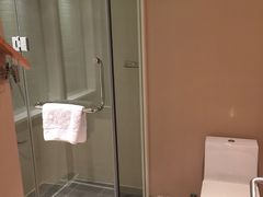-上海中航虹桥机场泊悦酒店