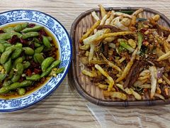 -江城燕子大排档(江汉路步行街店)