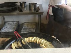 -小姜锅贴(凤凰街店)