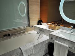 -上海中航虹桥机场泊悦酒店