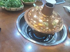 -岳记兴隆·青城腊排铜火锅(融创店)