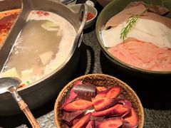 -三出山火锅(南京万象天地店)