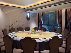 -湘知湘味(岳麓山店)