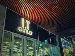 -首创奥特莱斯(北京店)