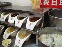 自助调料区-江二娃串串香(科园四路总店)