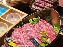 -山川小町·极番烧肉(新地假日广场店)