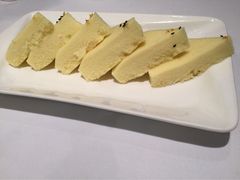 清蒸小米糕-西湖春天•老字号杭州菜(百汇店)