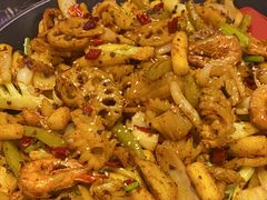 -椒行天下·干锅·牛蛙(万宝店)