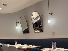 -港丽餐厅(来福士店)