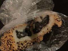 -白玉兰食品甜凤店(合生汇店)