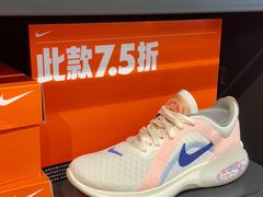-NIKE上海青浦优选体验店