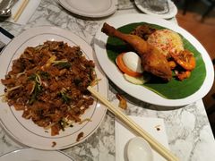 -关夫人餐厅(阳光广场店)