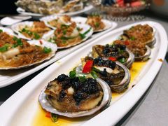 10头鲍鱼-神洲四海大酒楼(王府井澳门中心店)