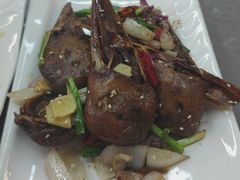 -老鄞江清水龙虾•赵赵家(江北店)