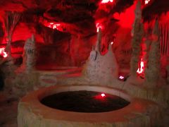 -泉城欧乐堡戏水湾艺术养生温泉