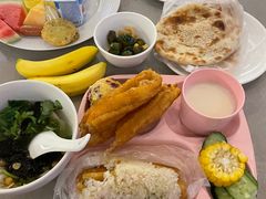 -猫的天空之城概念书店(杭州南宋御街店)