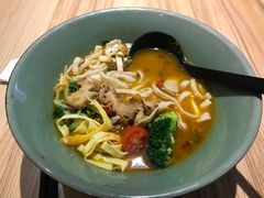 香辣赤汤牛肚面-陳八两面家(滨江天街店)