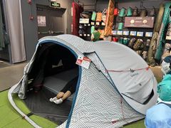 -迪卡侬(西华店)